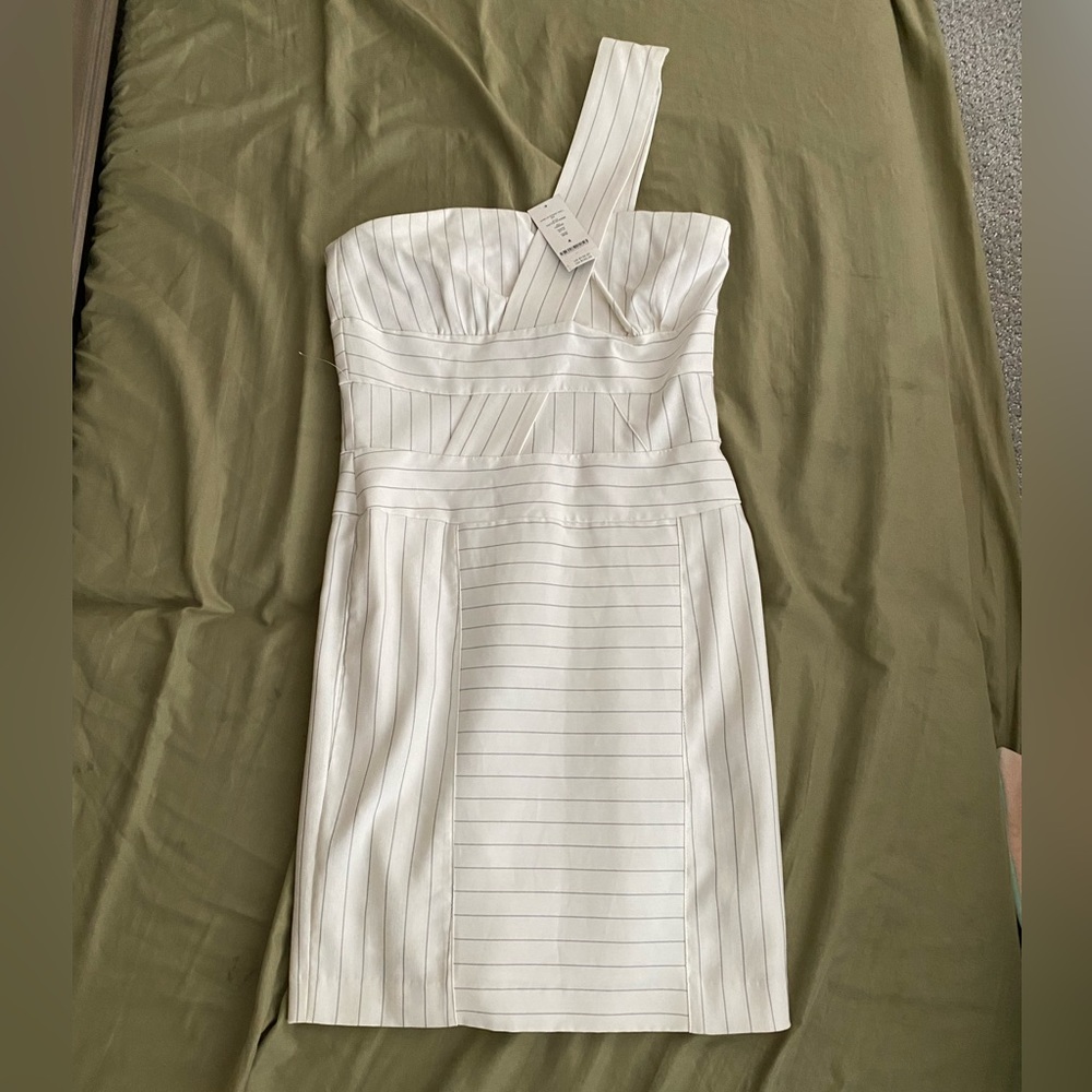 New Bebe asymmetrical white pin stripe dress 4